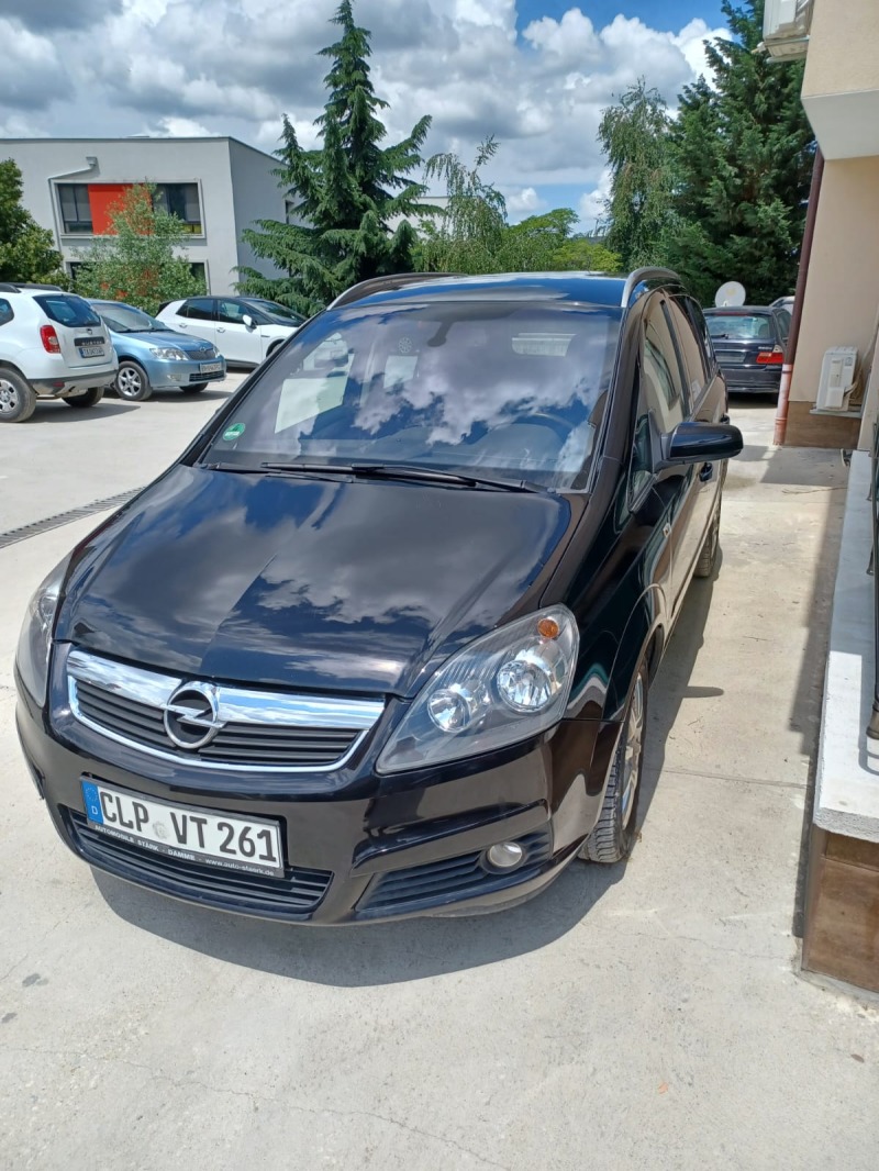 Opel Zafira, снимка 1 - Автомобили и джипове - 45199664