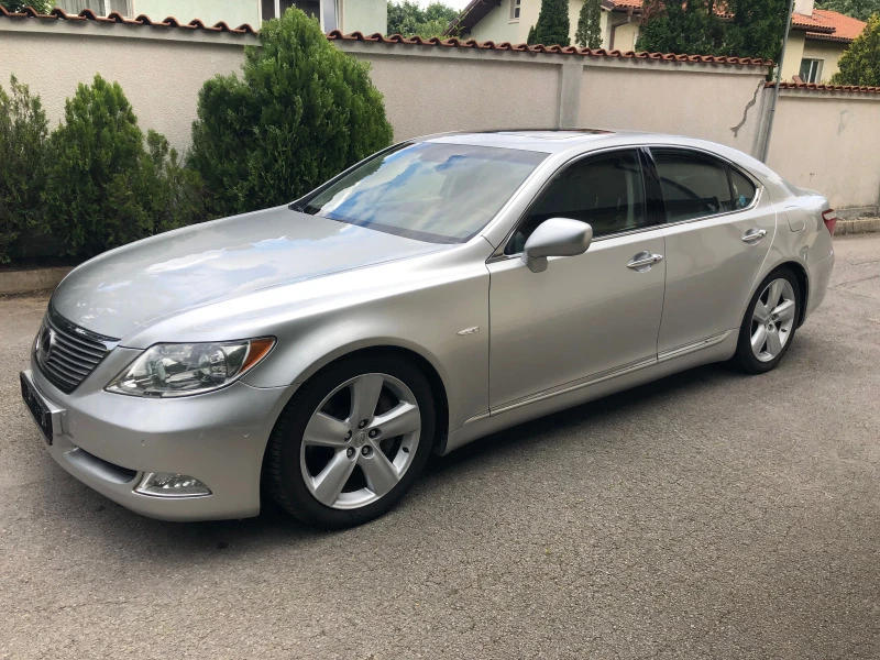 Lexus LS 460 V 8, снимка 4 - Автомобили и джипове - 47136346