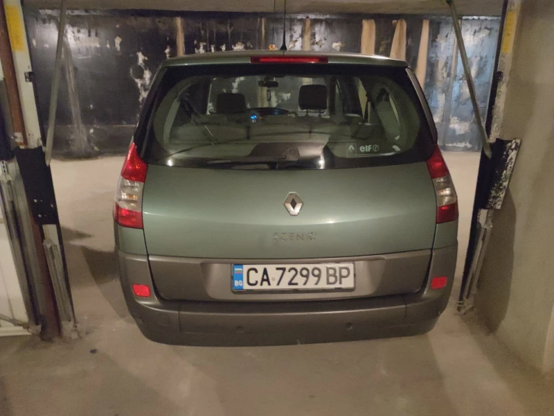 Renault Scenic 6+ 1, снимка 6 - Автомобили и джипове - 47345482