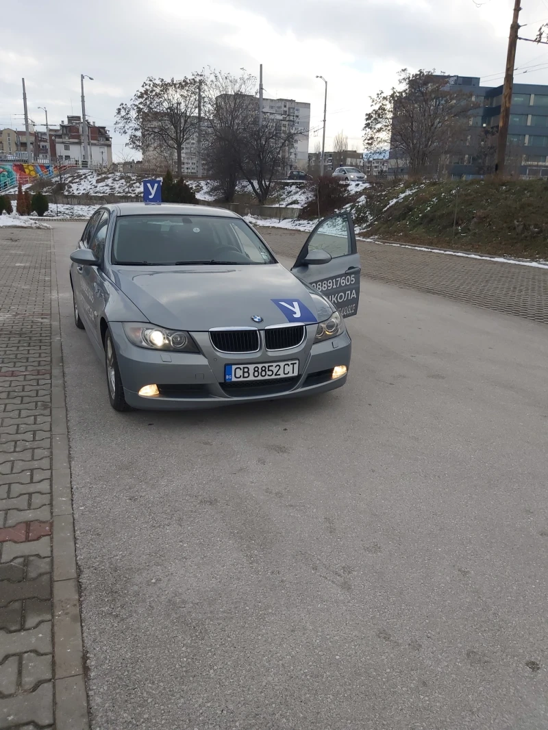 BMW 318 Седан, снимка 2 - Автомобили и джипове - 48683181