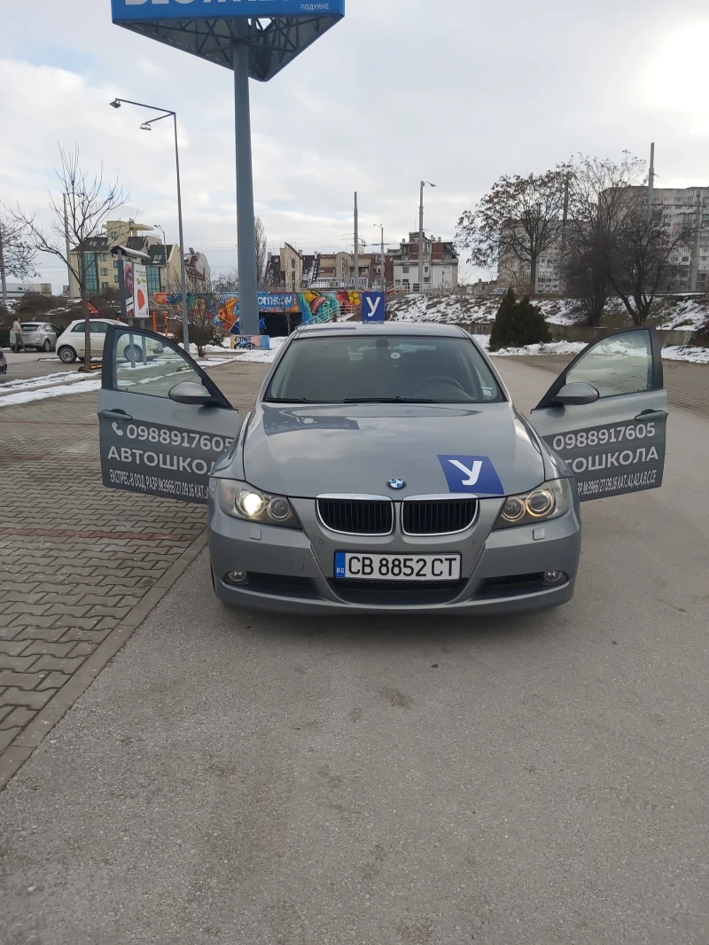 BMW 318 Седан, снимка 11 - Автомобили и джипове - 48683181