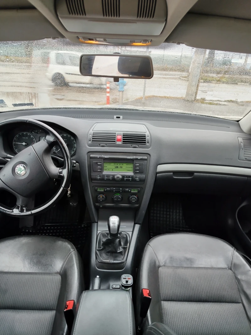 Skoda Octavia, снимка 7 - Автомобили и джипове - 48502649