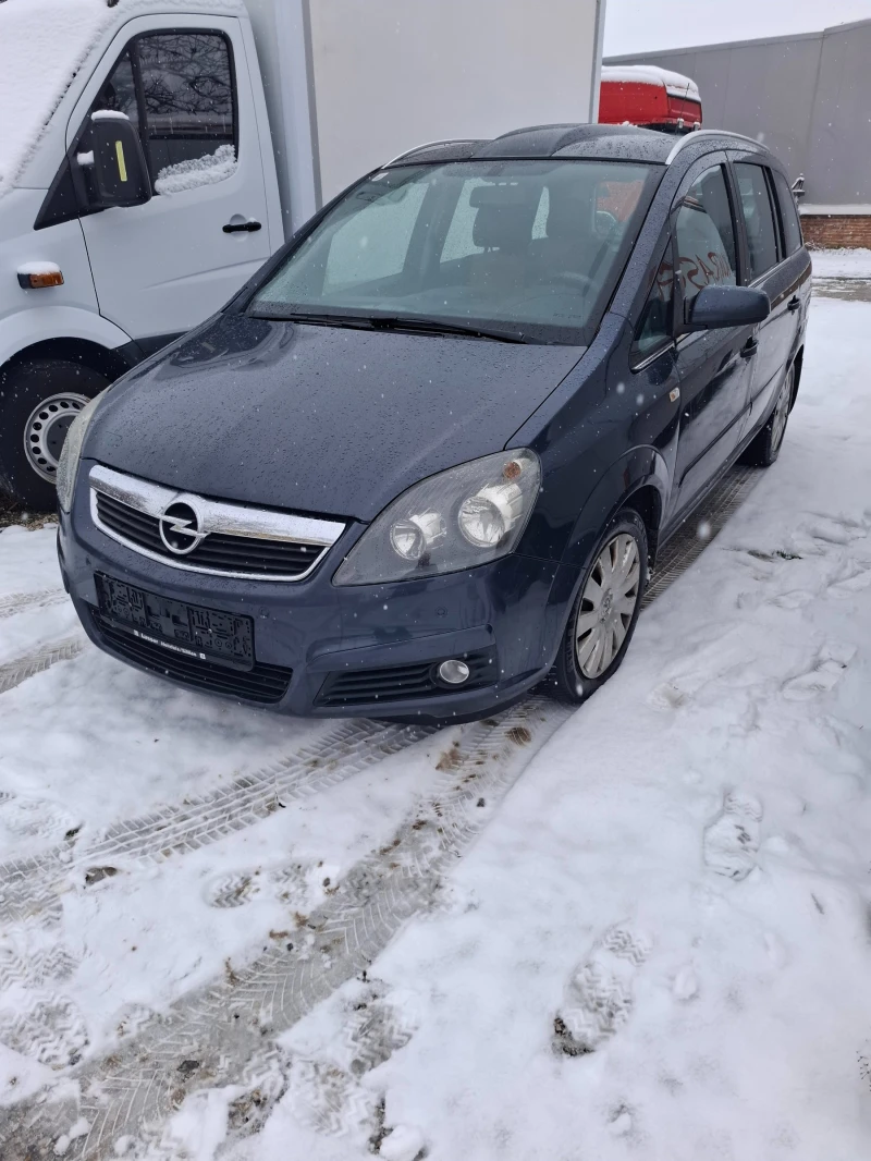 Opel Zafira, снимка 1 - Автомобили и джипове - 48772626