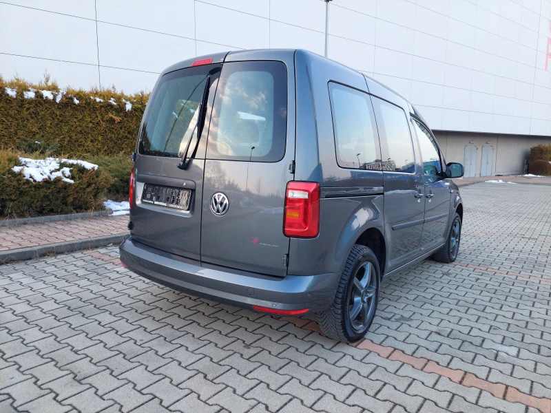 VW Caddy 2.0 TDI-150 ps.TOP FULL ШВЕЙЦАРИЯ, снимка 5 - Автомобили и джипове - 49276266