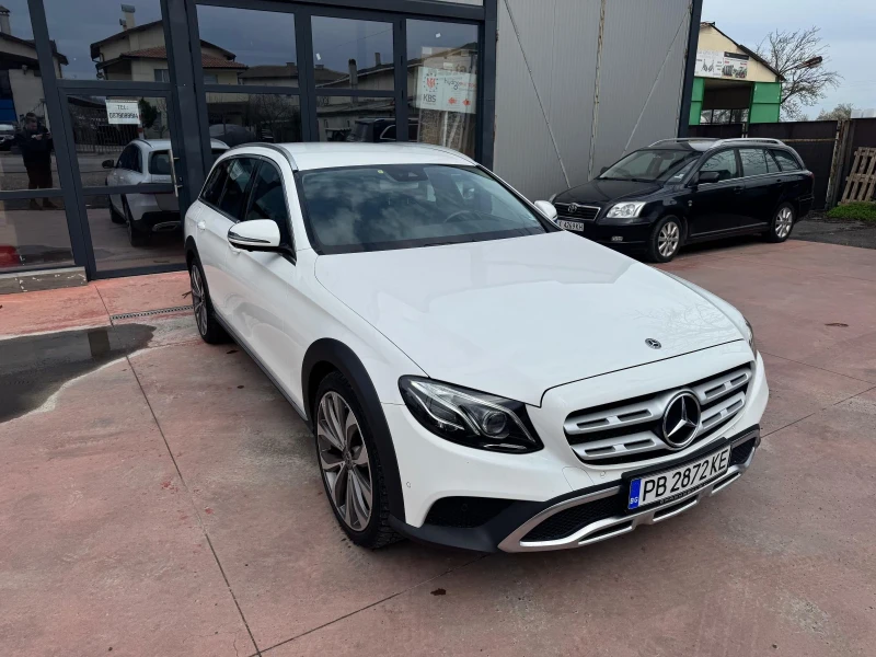 Mercedes-Benz E 220 * ALLTERRAIN* 4MATIC* 360CAMERA* , снимка 3 - Автомобили и джипове - 49633941