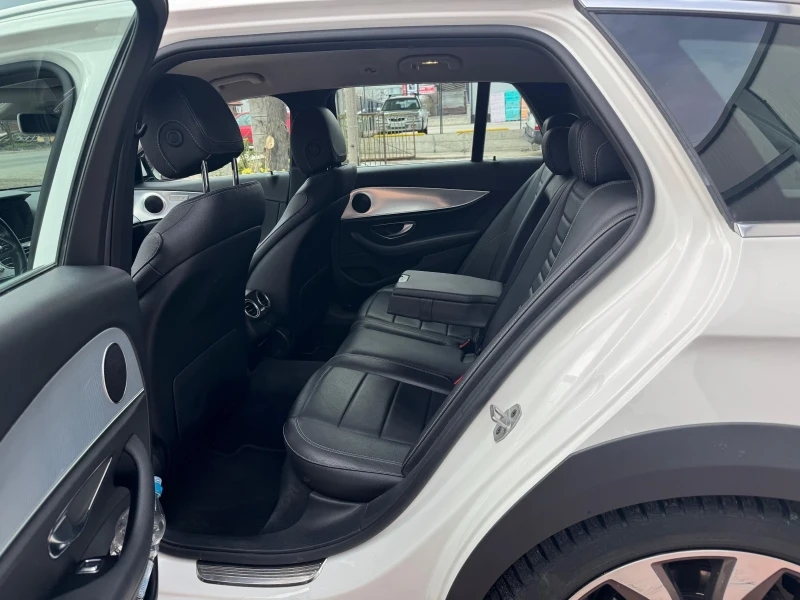 Mercedes-Benz E 220 * ALLTERRAIN* 4MATIC* 360CAMERA* , снимка 12 - Автомобили и джипове - 49633941