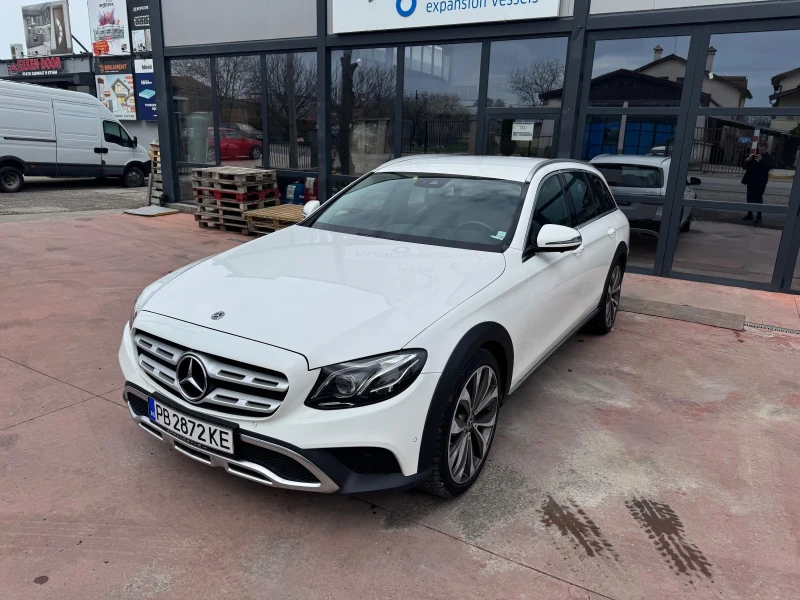 Mercedes-Benz E 220 * ALLTERRAIN* 4MATIC* 360CAMERA* , снимка 2 - Автомобили и джипове - 49633941