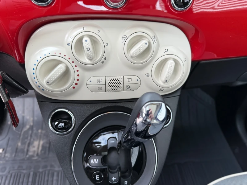 Fiat 500 35564км.+ Панорама+ Каско+ Регистрация+ Euro 6D, снимка 14 - Автомобили и джипове - 49805763