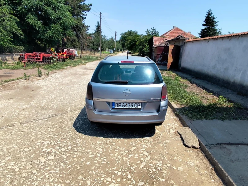 Opel Astra 1700, снимка 3 - Автомобили и джипове - 51985918