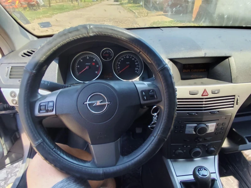 Opel Astra 1700, снимка 6 - Автомобили и джипове - 51985918