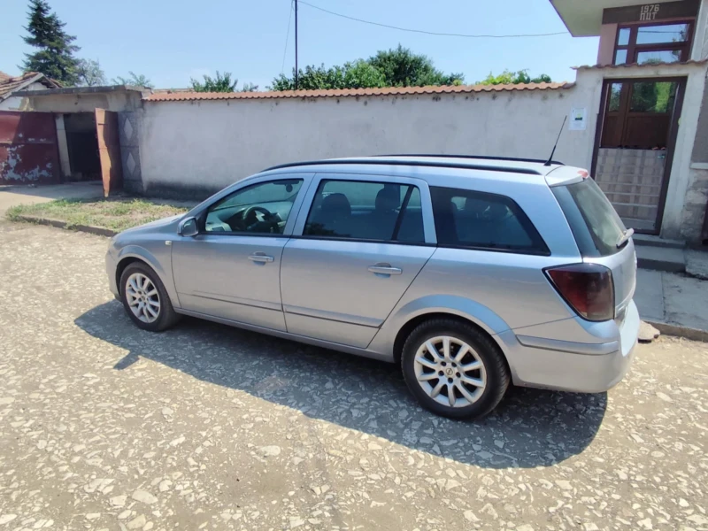 Opel Astra 1700, снимка 2 - Автомобили и джипове - 51985918