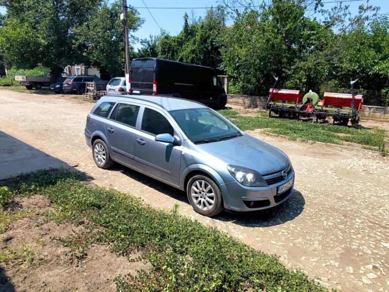 Opel Astra 1700, снимка 4 - Автомобили и джипове - 51985918