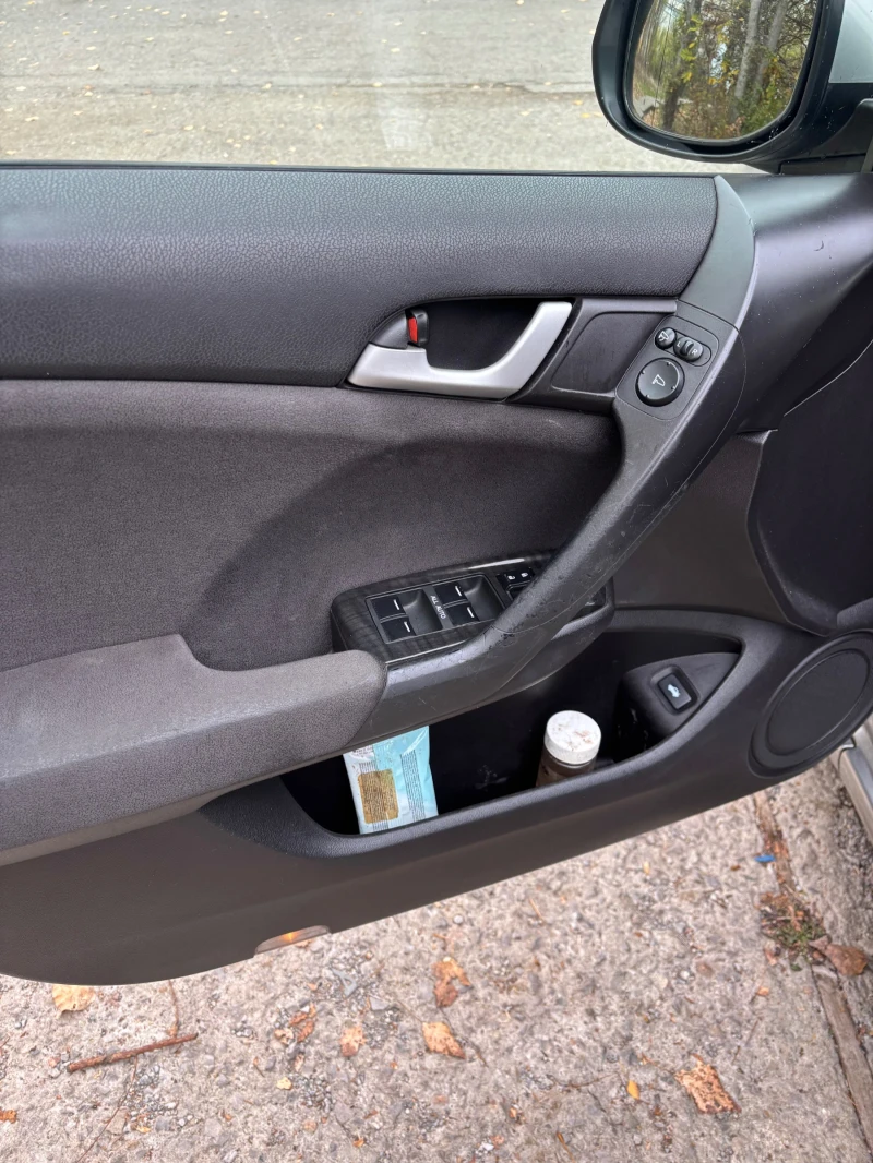 Honda Accord, снимка 8 - Автомобили и джипове - 52341521