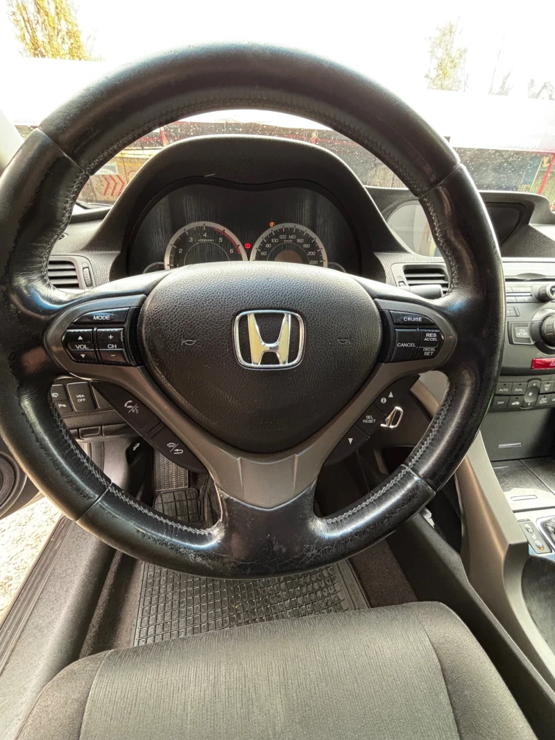 Honda Accord, снимка 2 - Автомобили и джипове - 52341521