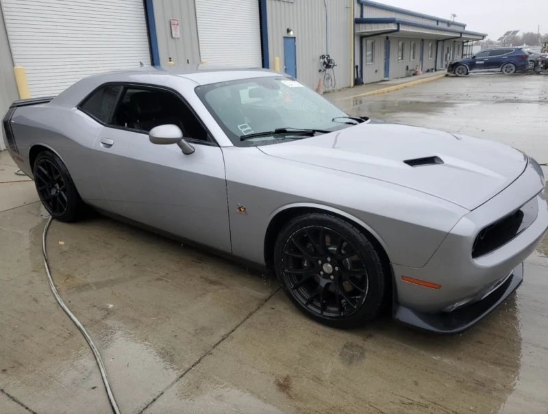 Dodge Challenger R/T SCAT PACK * РЪЧКА* , снимка 4 - Автомобили и джипове - 52884617