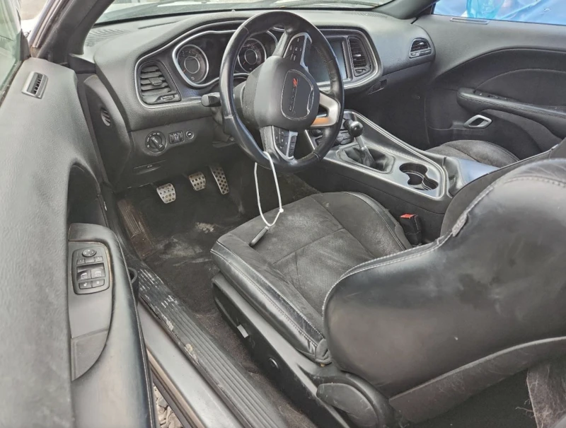 Dodge Challenger R/T SCAT PACK * РЪЧКА* , снимка 8 - Автомобили и джипове - 52884617