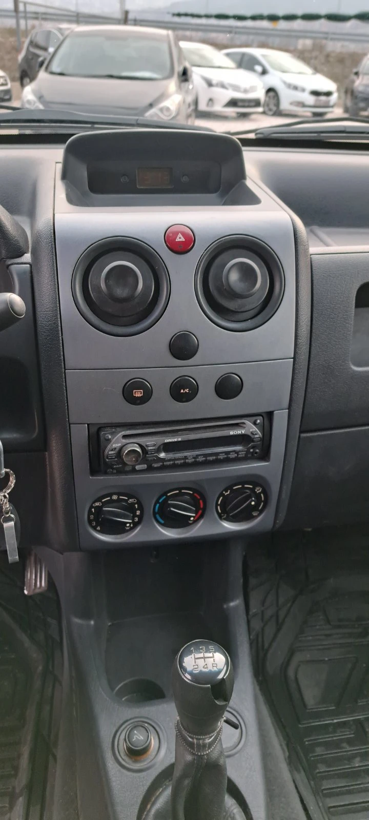 Peugeot Partner 1.9 D, снимка 11 - Автомобили и джипове - 53182012