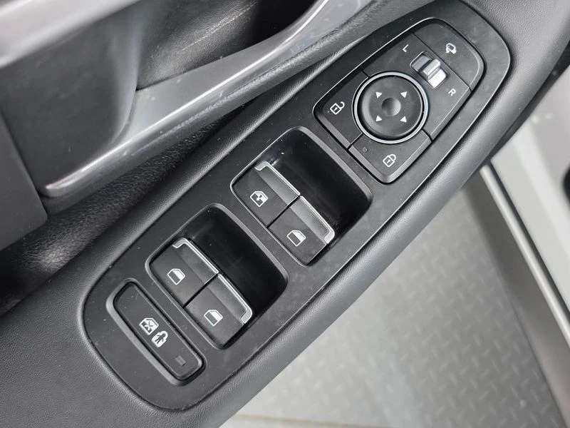 Hyundai Sonata 2.0 LPG| 152к.с., снимка 11 - Автомобили и джипове - 56181052