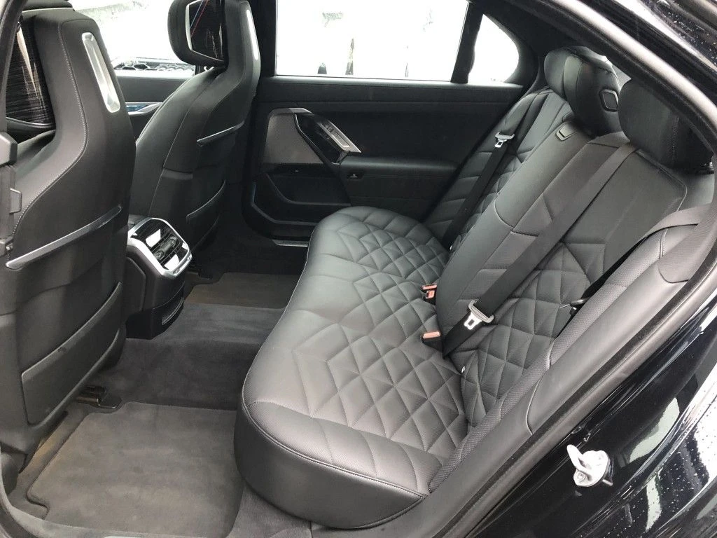 BMW 740 xDRIVE/M-SPORT/PANO/HUD/286HP/ICONIC-GLOW/ACC/688b | Mobile.bg   15