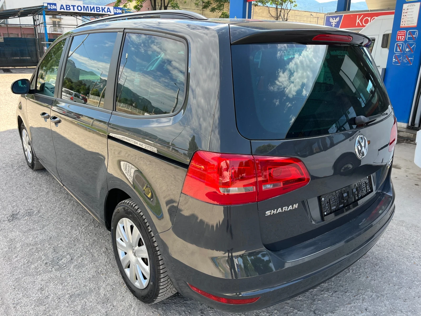 VW Sharan 2, 0 TDI.140PS - изображение 4