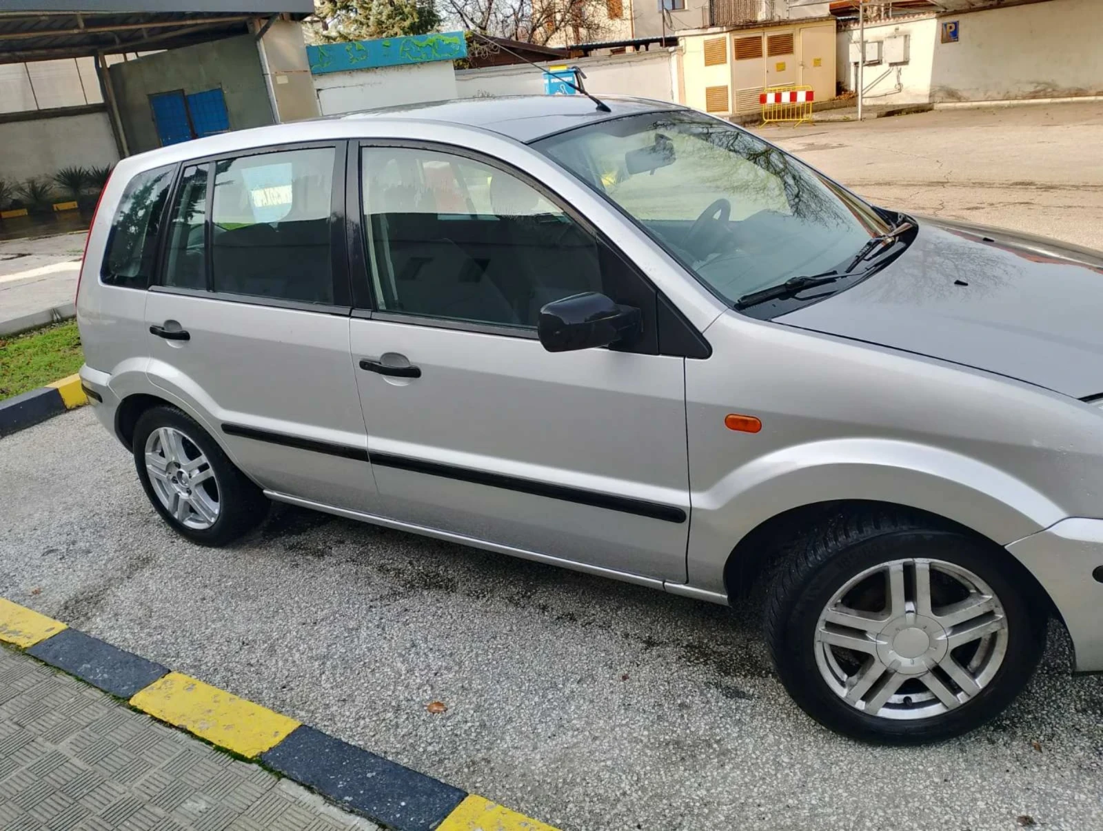 Ford Fusion  - изображение 3