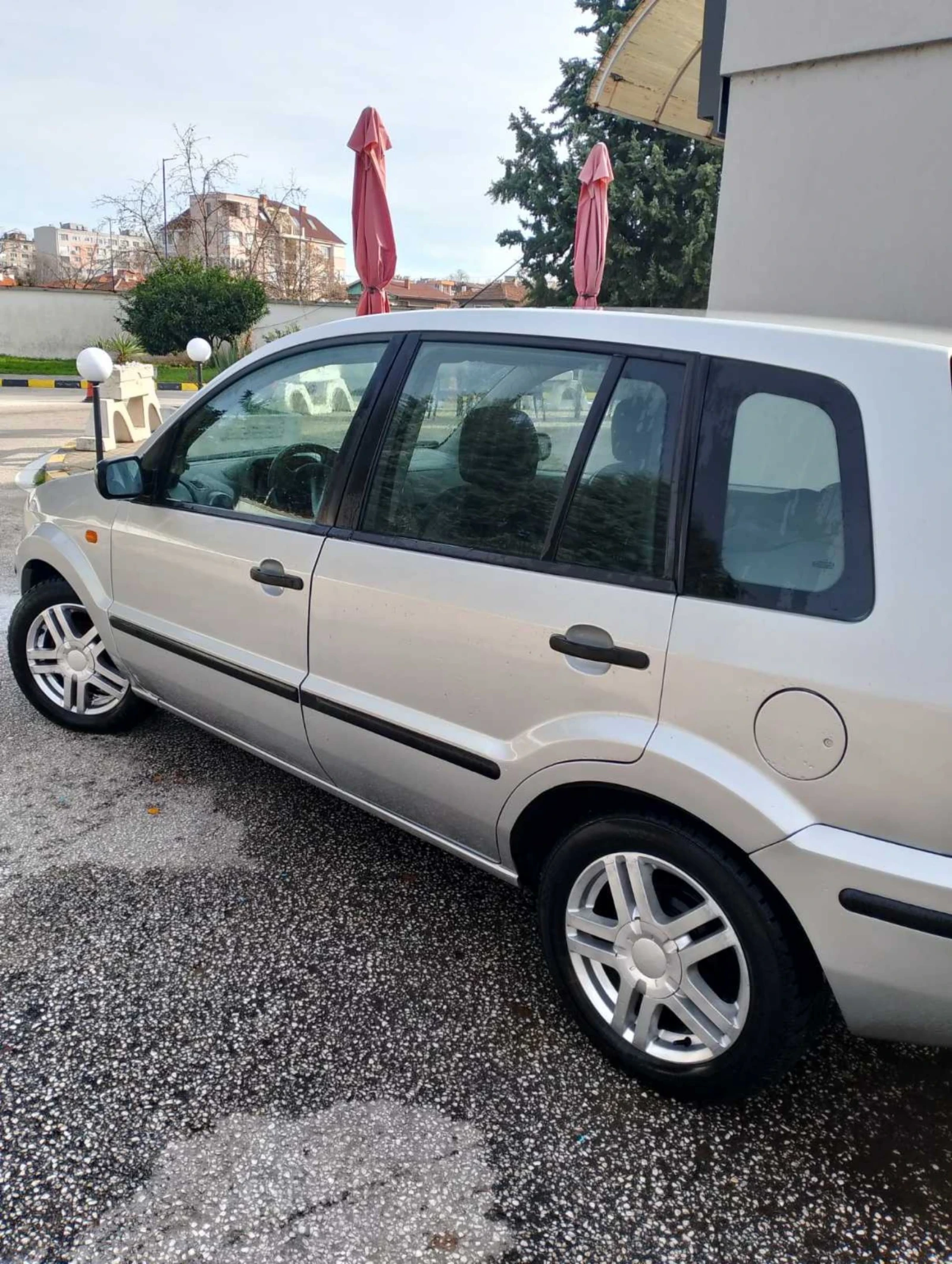 Ford Fusion  - изображение 2