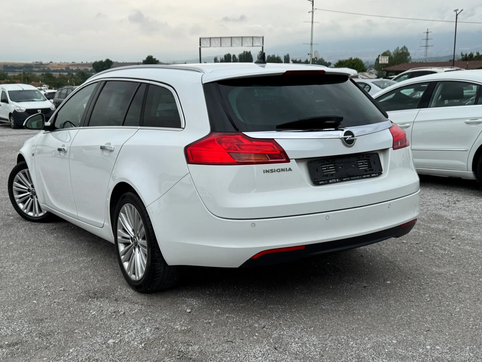 Opel Insignia 2.0CDTI/COSMO/XENON/NAVI/TOP/NEW - изображение 3