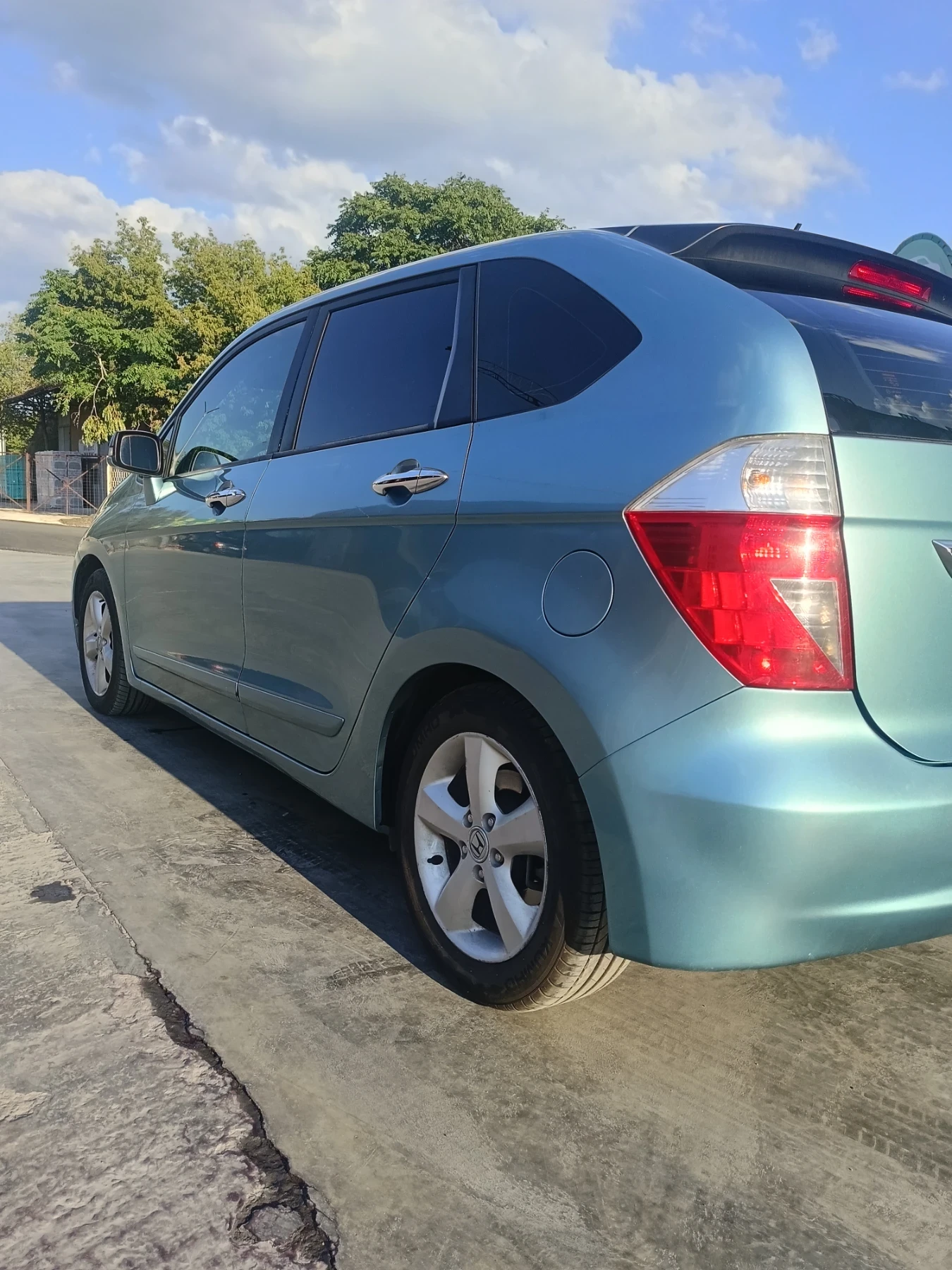 Honda Fr-v  - изображение 3