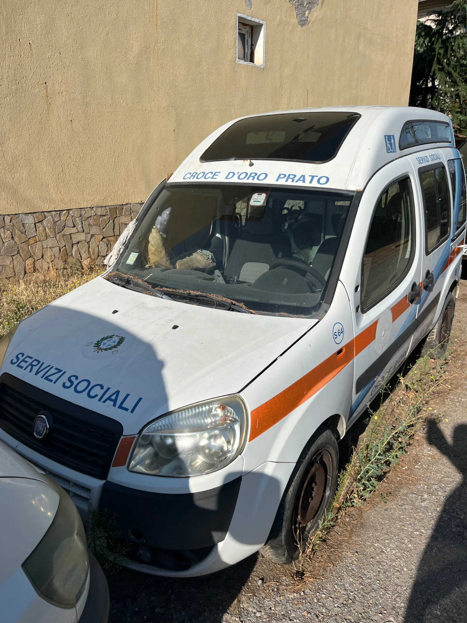 Fiat Doblo 1.9 - изображение 2
