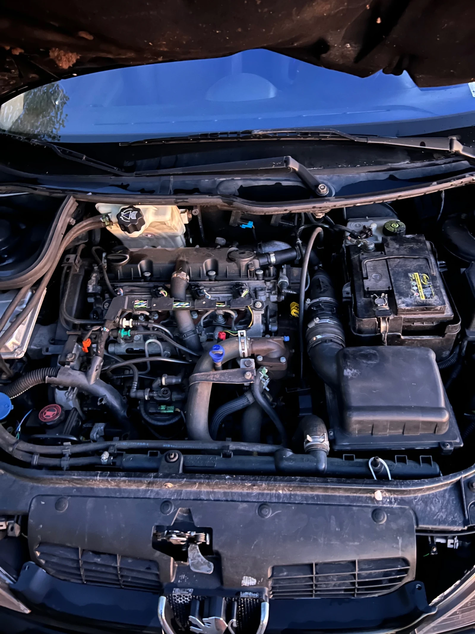 Peugeot 206 2.0 HDI - изображение 6