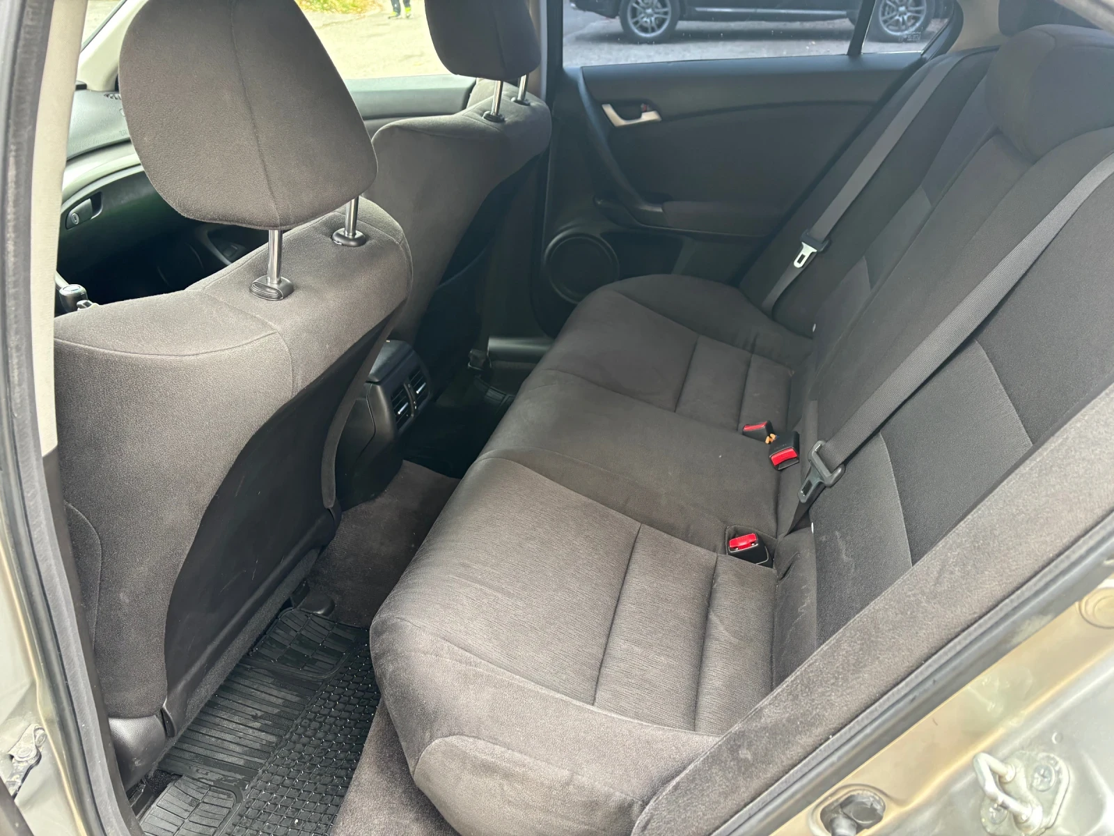 Honda Accord  - изображение 10