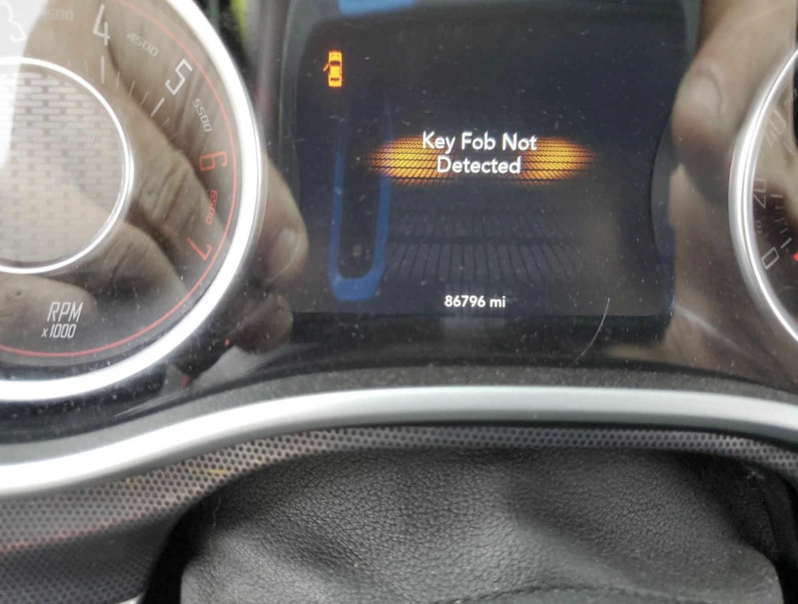 Dodge Challenger R/T SCAT PACK * РЪЧКА*  - изображение 9