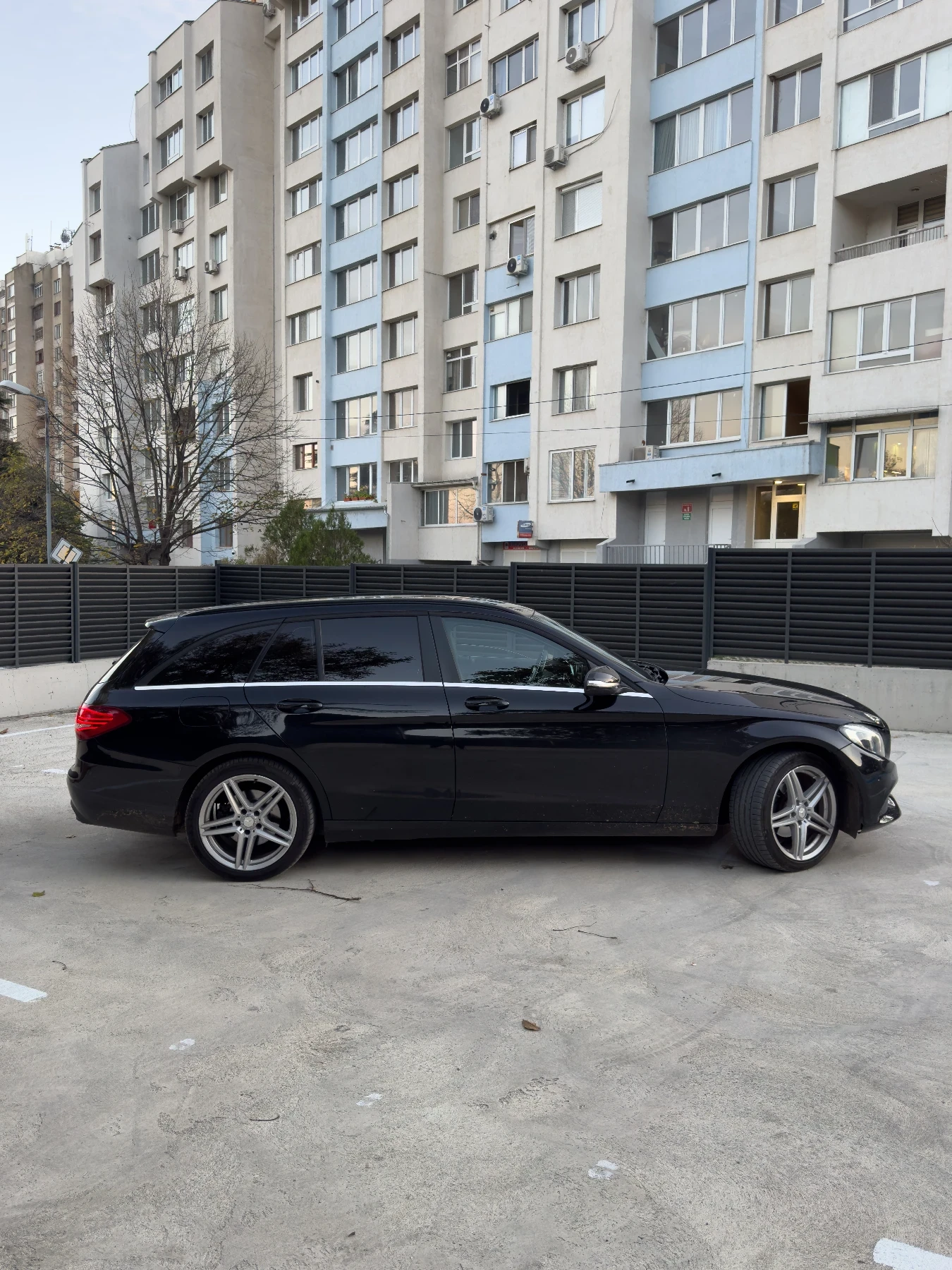 Mercedes-Benz C 200 Distronic/ Подгрев/ AMG - изображение 3