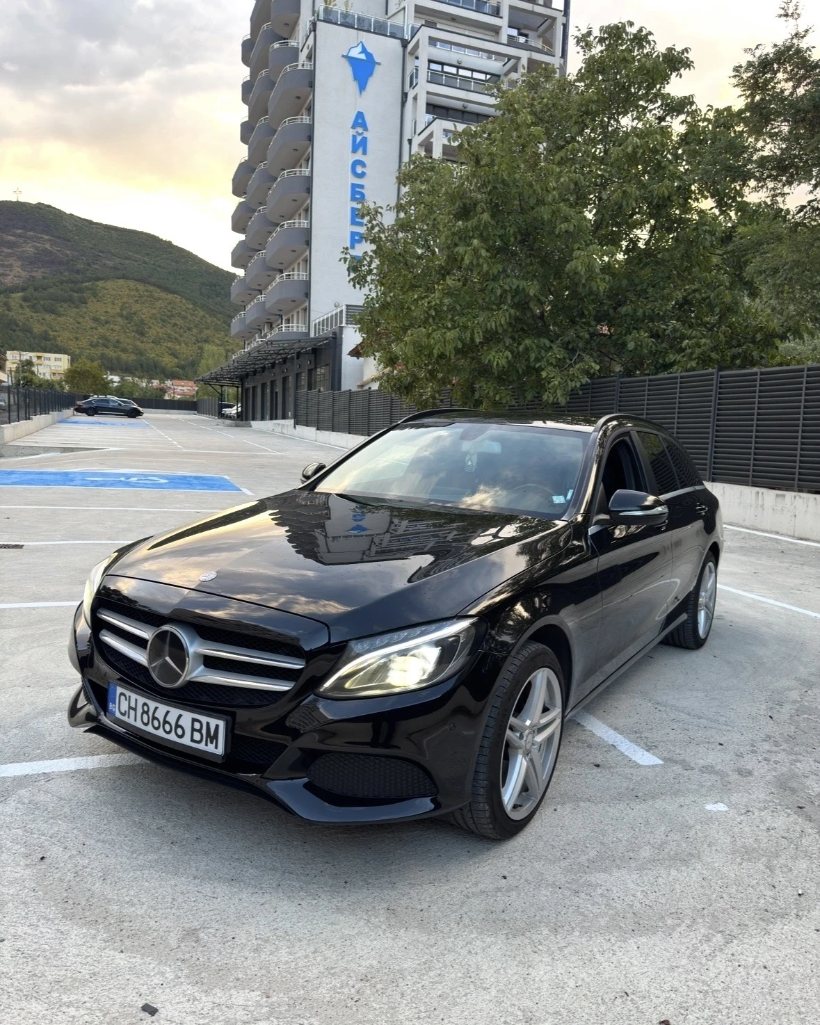 Mercedes-Benz C 200 Distronic/ Подгрев/ AMG - изображение 4