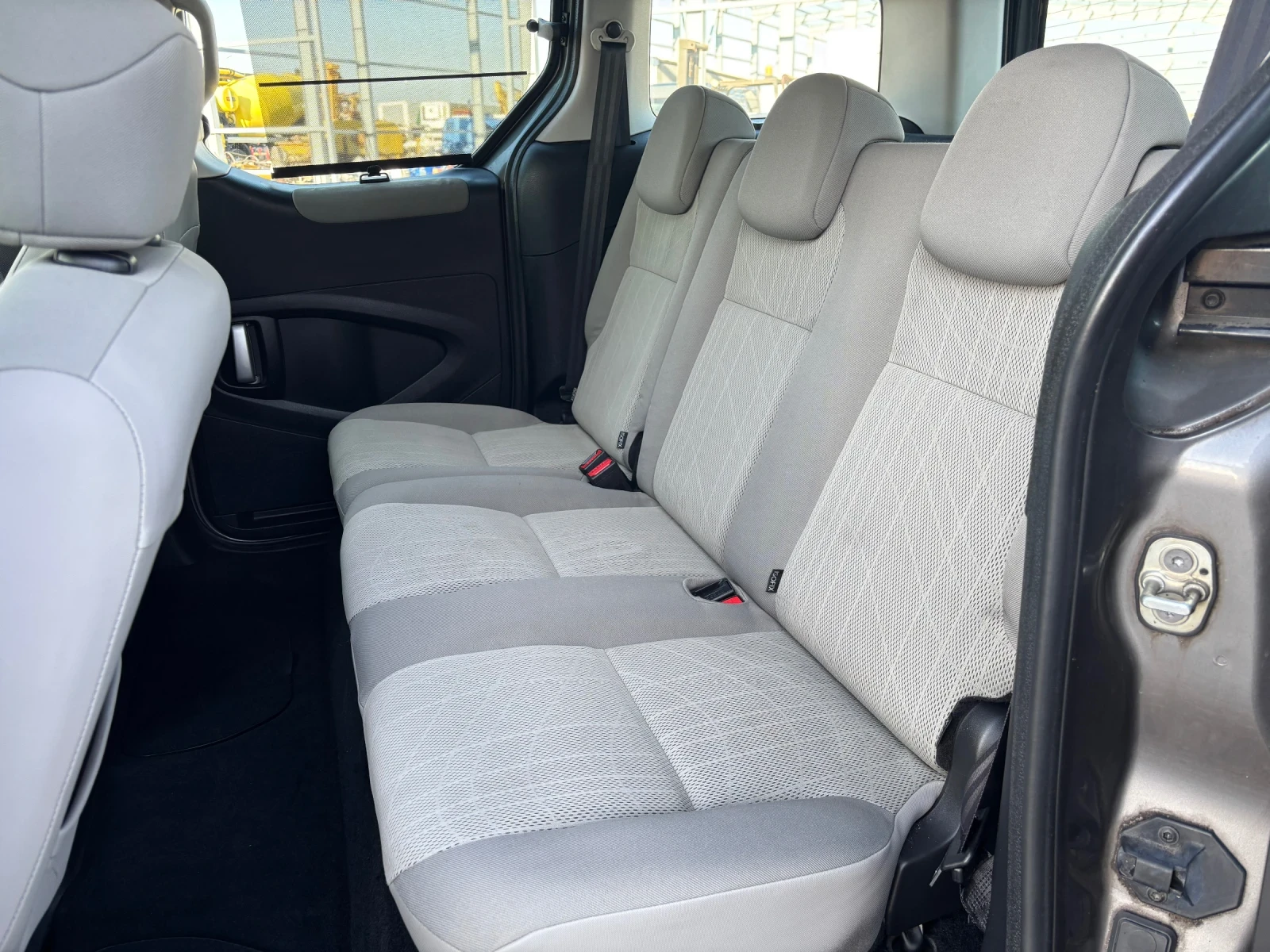 Peugeot Partner, снимка 10 - Автомобили и джипове - 53762301