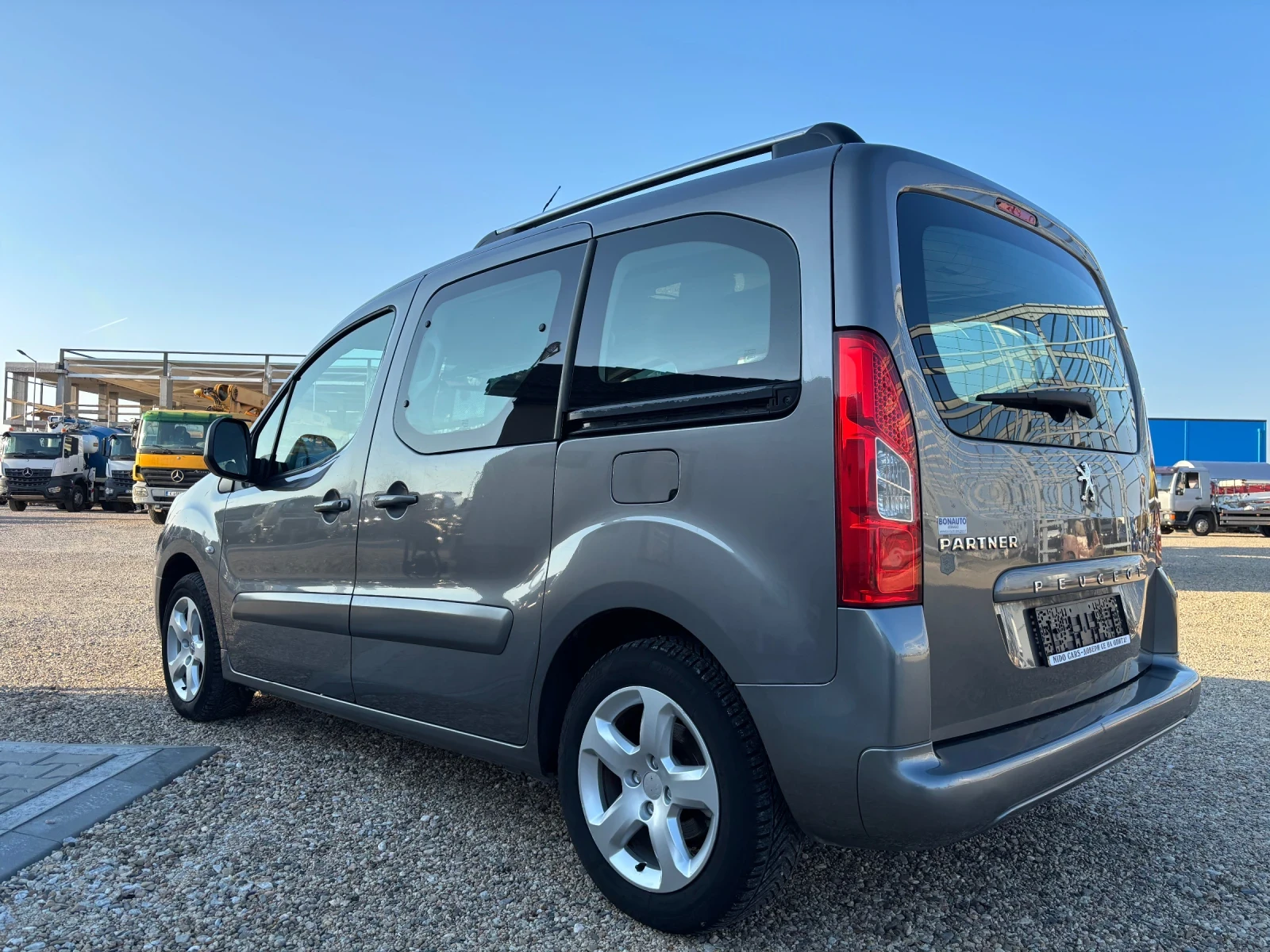 Peugeot Partner, снимка 4 - Автомобили и джипове - 53762301