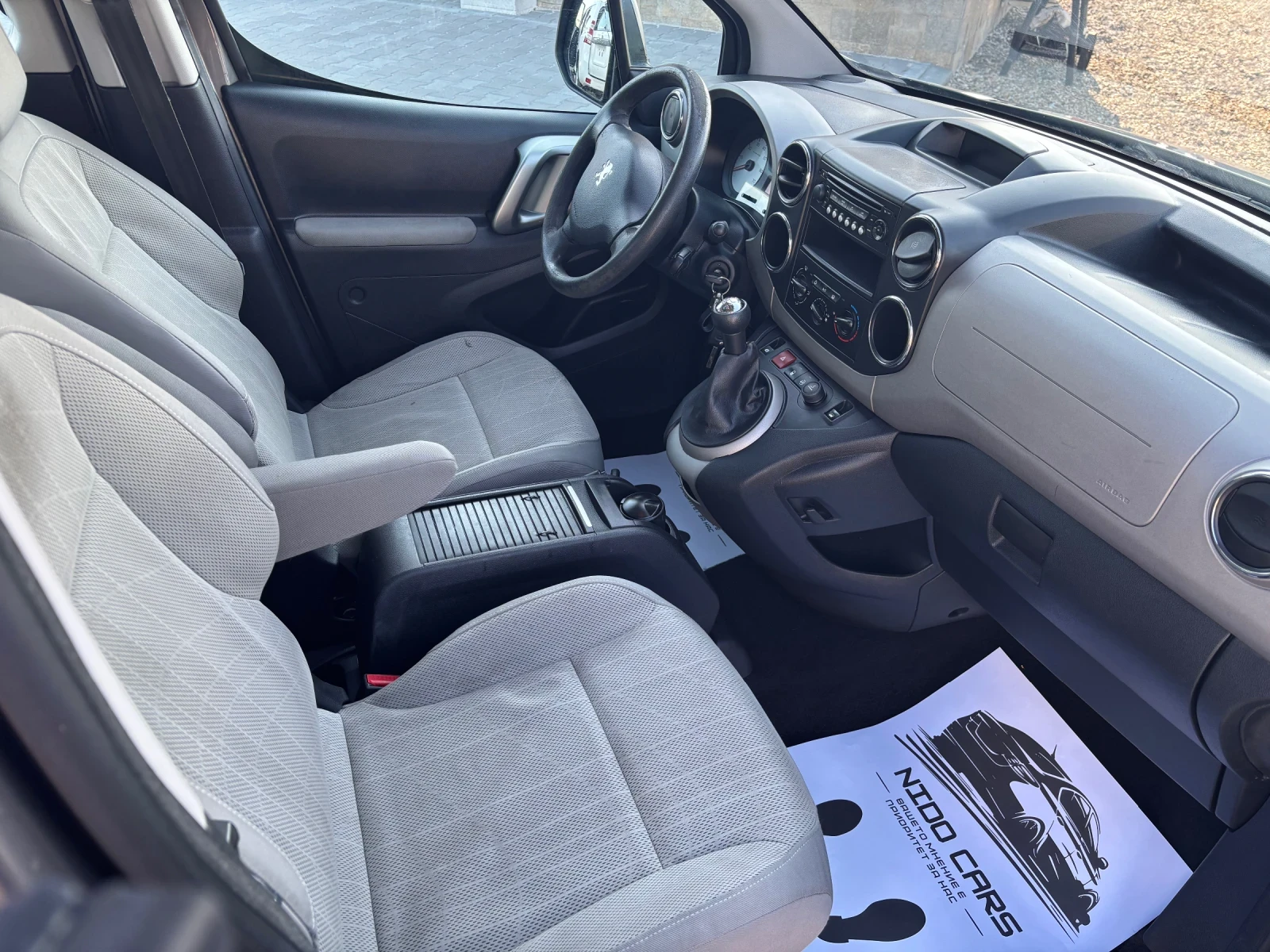 Peugeot Partner, снимка 6 - Автомобили и джипове - 53762301