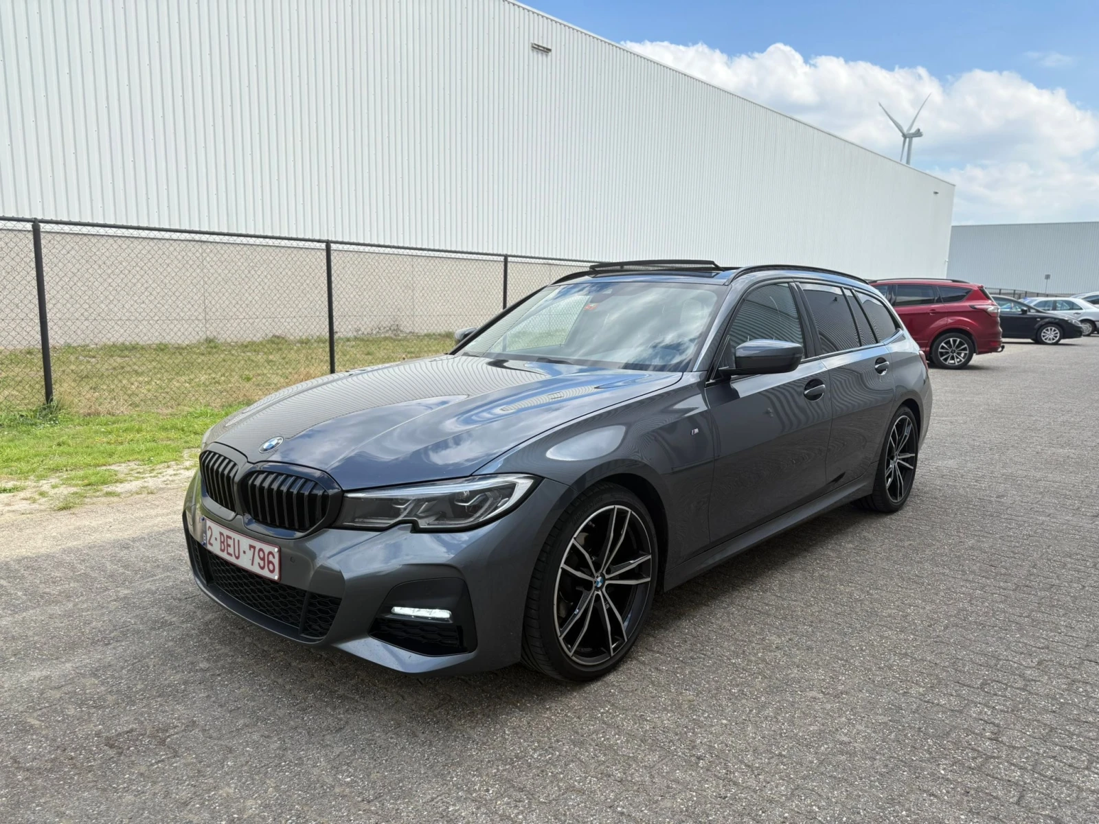 BMW 318 M-Packet.Mild hybrid. , снимка 2 - Автомобили и джипове - 53792510