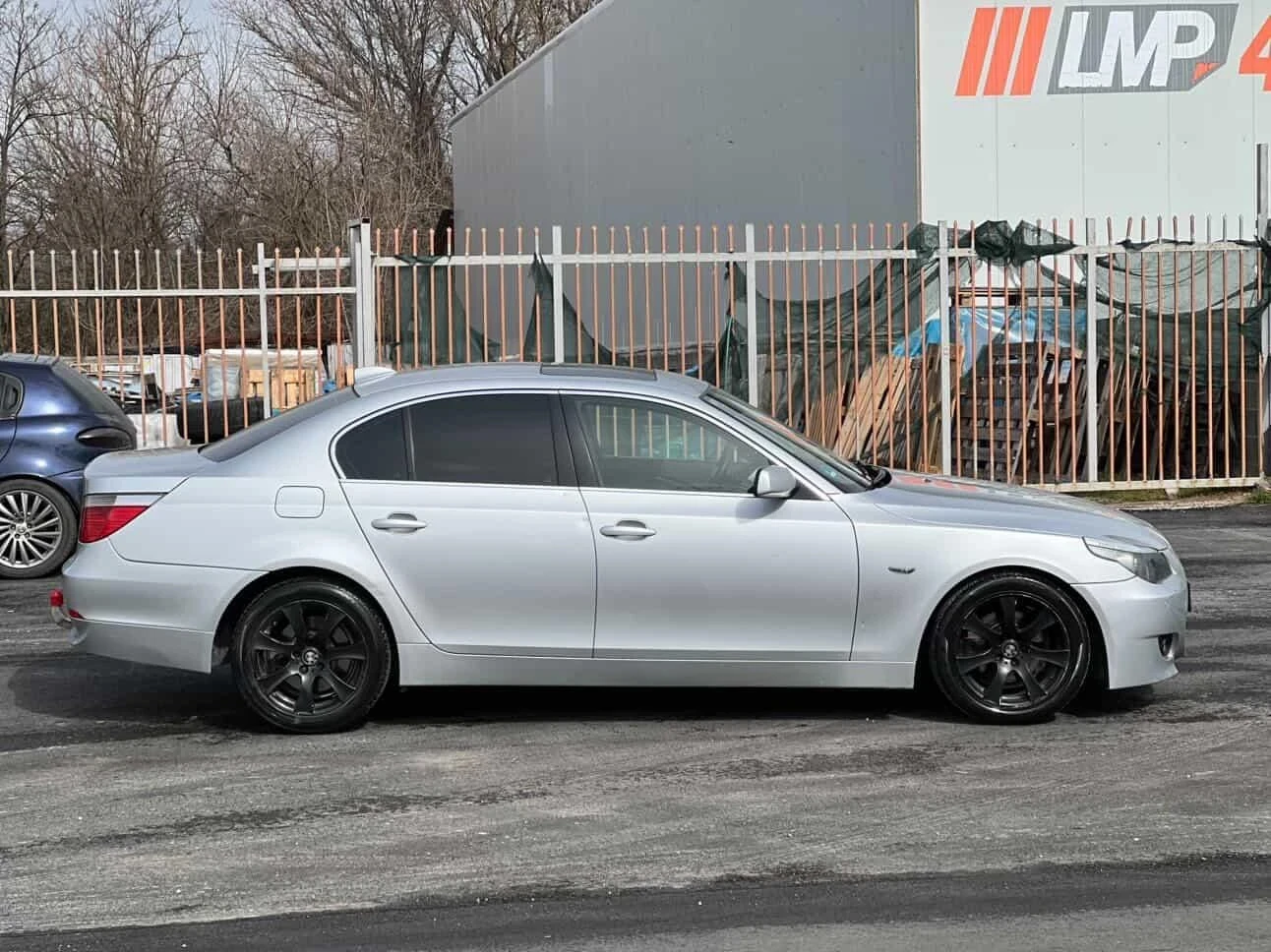 BMW 520, снимка 3 - Автомобили и джипове - 53905752