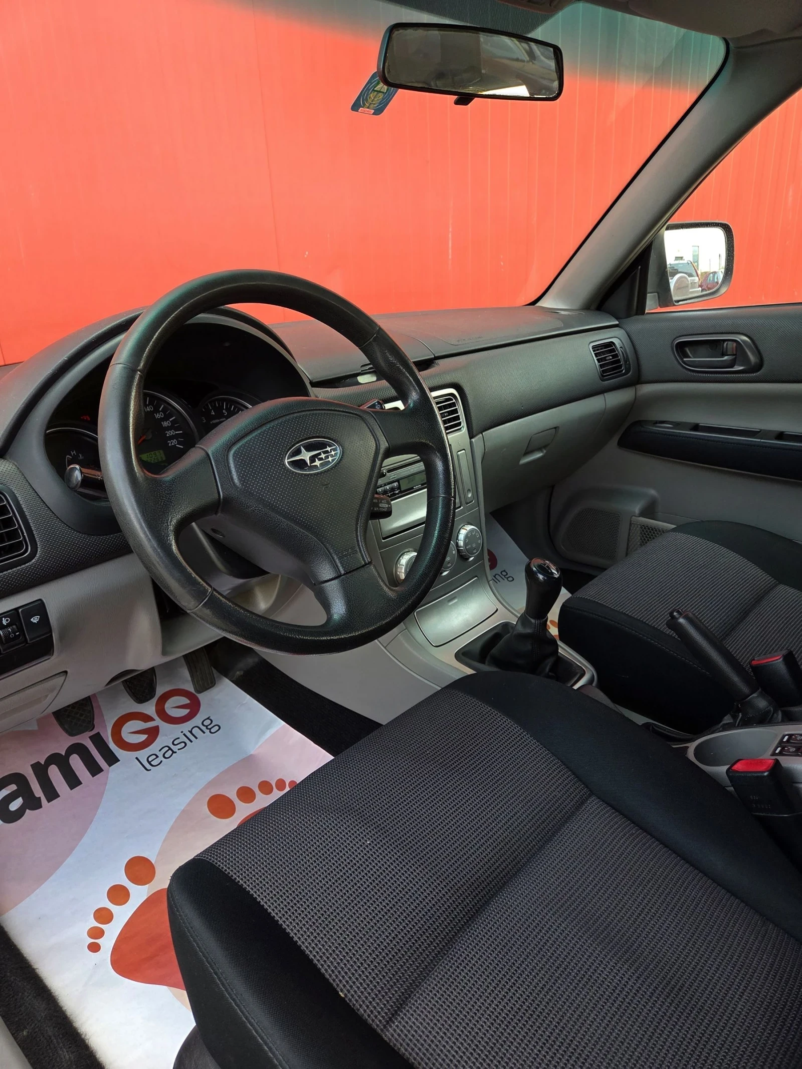 Subaru Forester 4х4 2.0i Швейцария, снимка 8 - Автомобили и джипове - 53921672