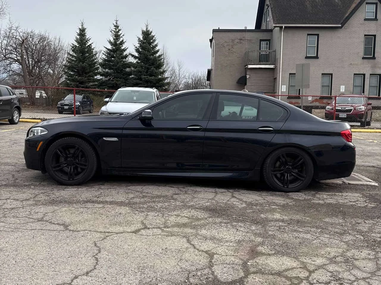 BMW 535 * 535i xDrive * PANO* KEYLESS* ПОДГРЕВ* , снимка 2 - Автомобили и джипове - 53980495