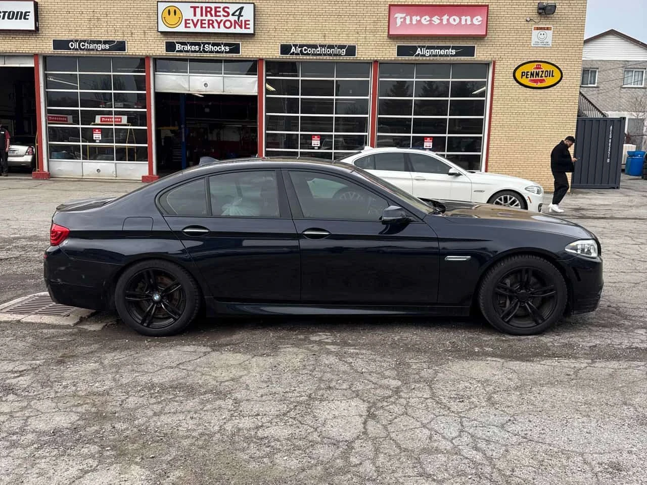 BMW 535 * 535i xDrive * PANO* KEYLESS* ПОДГРЕВ* , снимка 3 - Автомобили и джипове - 53980495