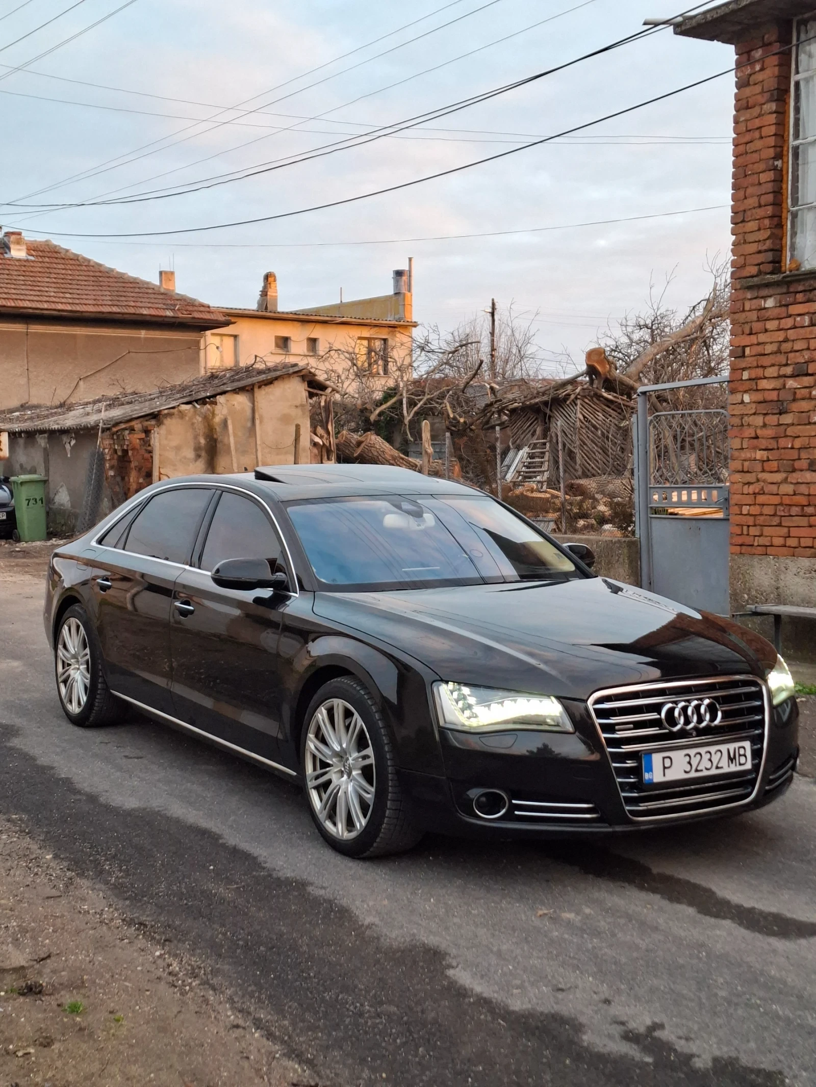 Audi A8 4.2 Long 3xTV business class full Extras