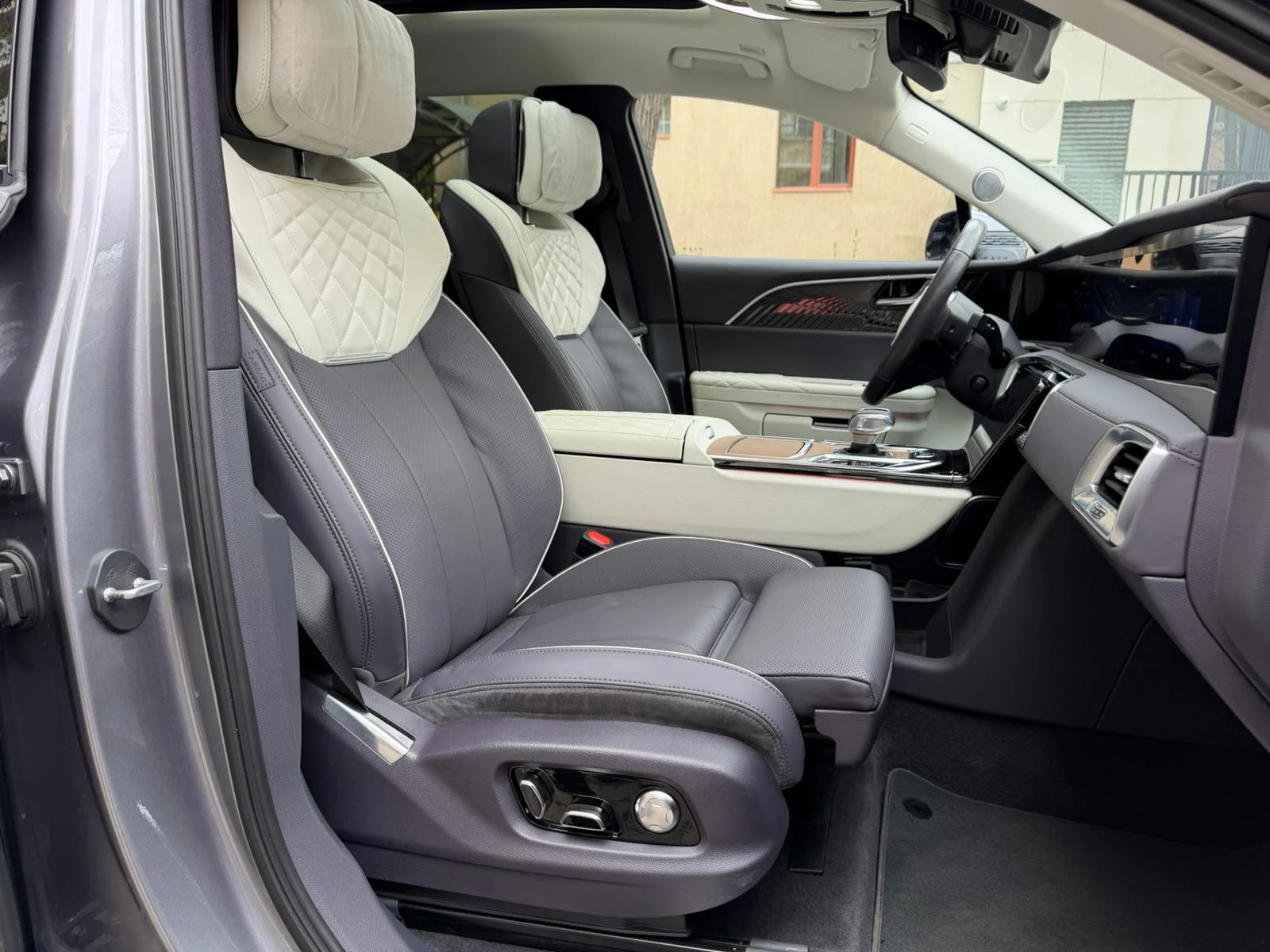 HongQi E-HS9 AWD | Mobile.bg � ����������� 13