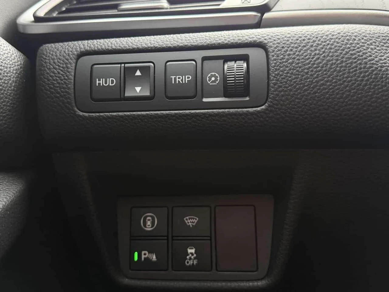 Honda Accord Touring | HUD | Vented Seats | ФИНАНСИРАНЕ, снимка 9 - Автомобили и джипове - 54553382