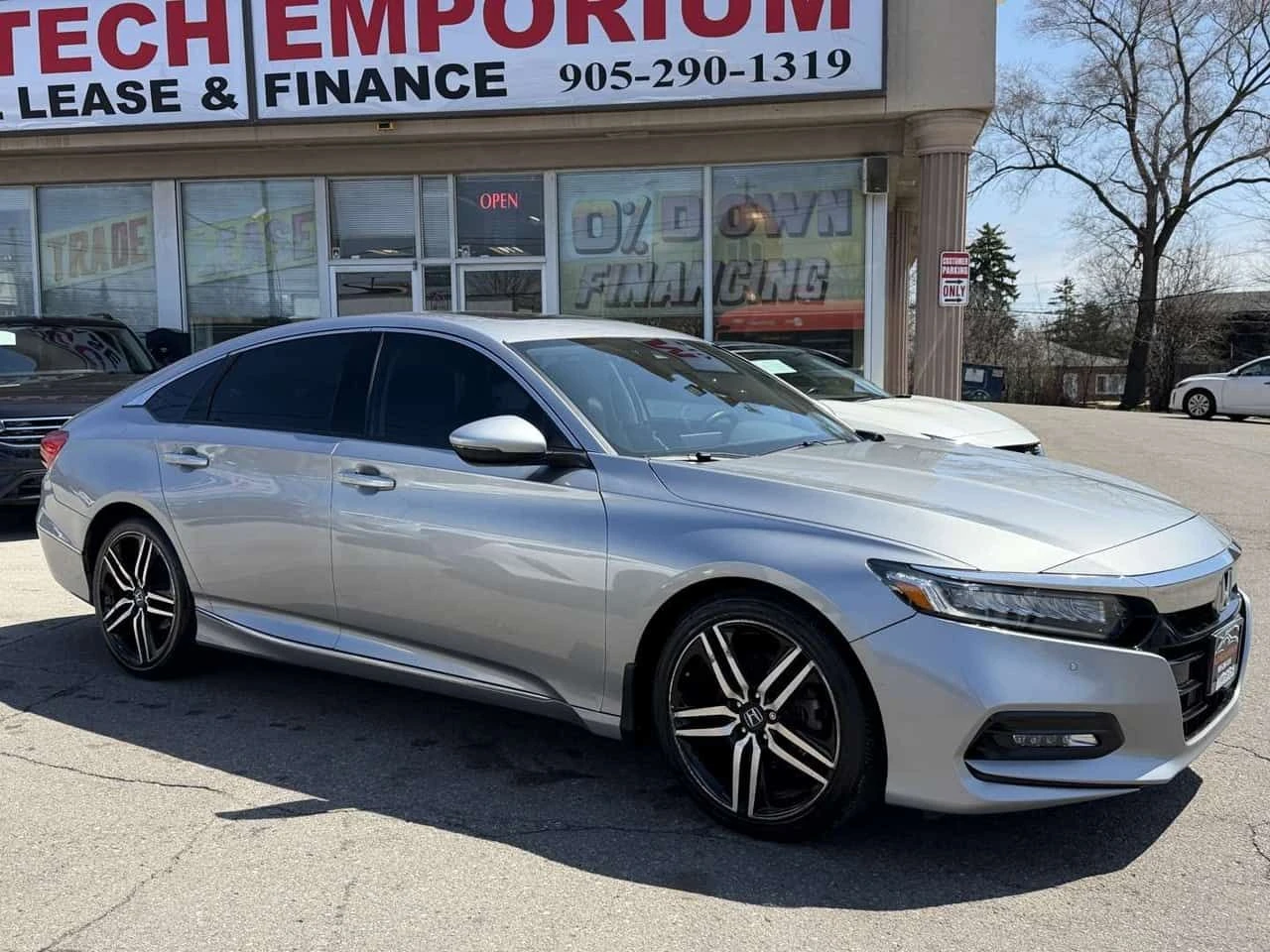 Honda Accord Touring | HUD | Vented Seats | ФИНАНСИРАНЕ, снимка 5 - Автомобили и джипове - 54553382