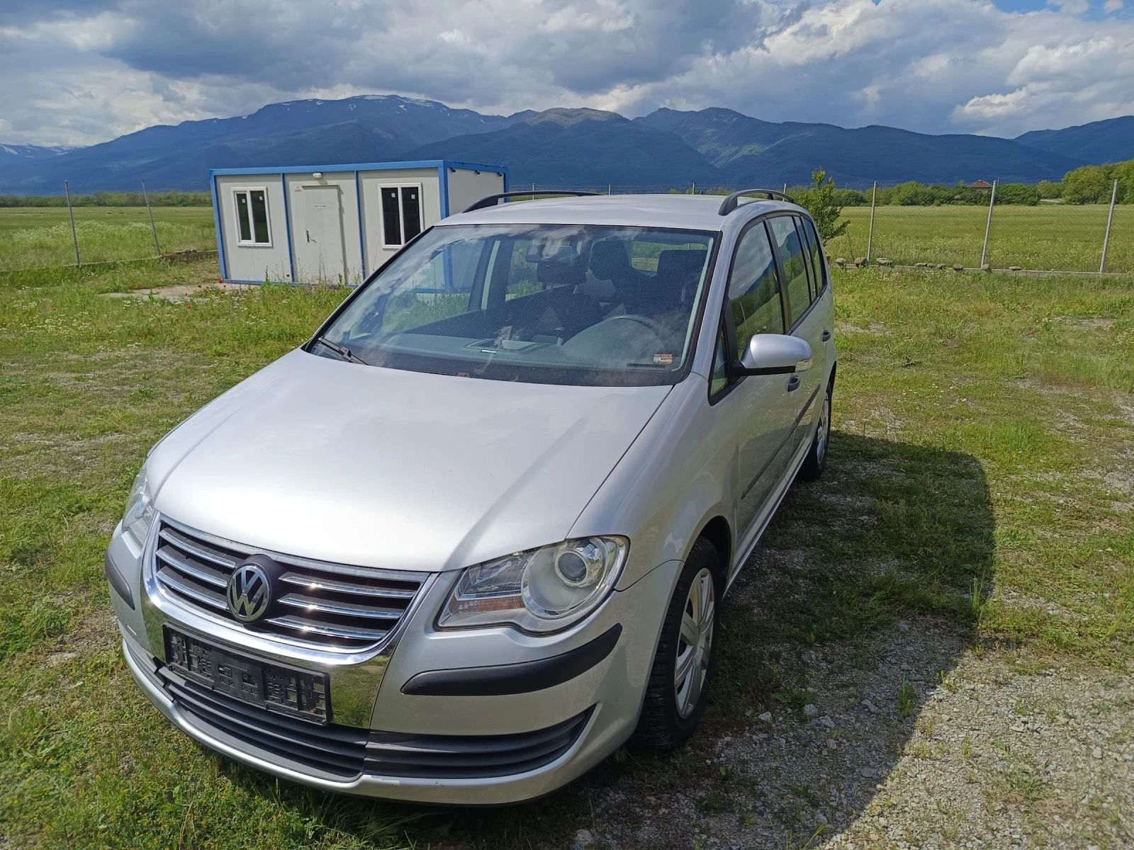 VW Touran, снимка 3 - Автомобили и джипове - 54572801