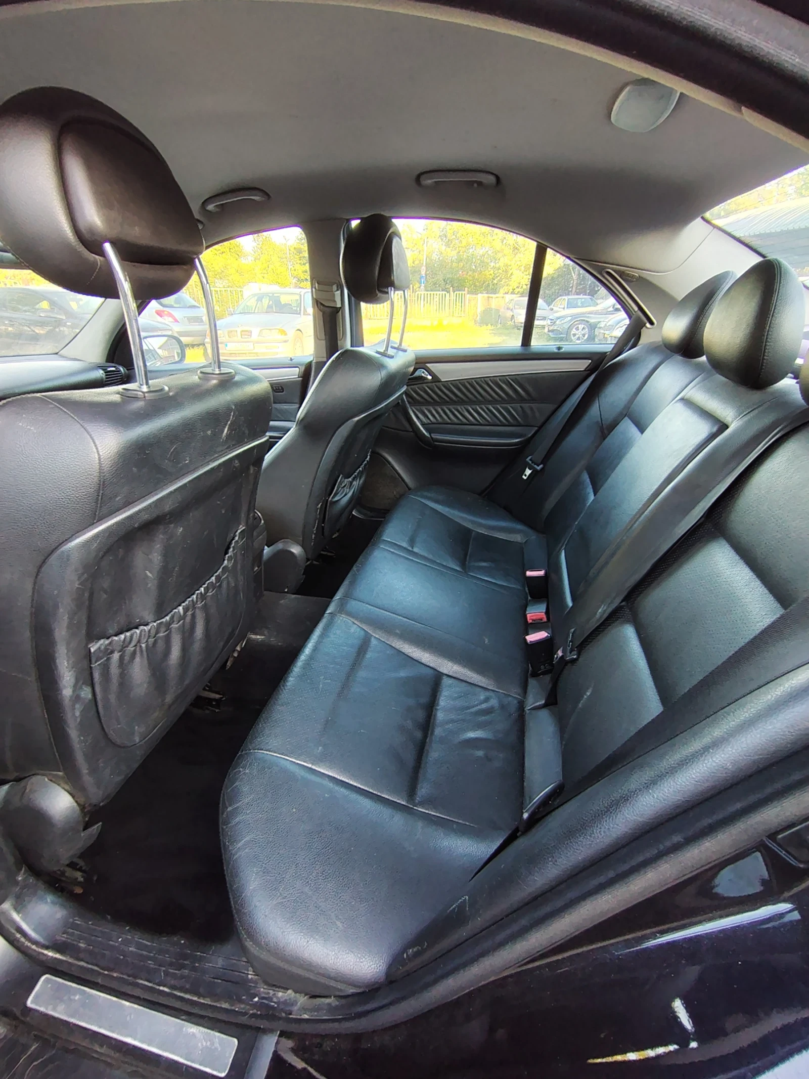 Mercedes-Benz C 220 2.2 cdi, снимка 9 - Автомобили и джипове - 54730734
