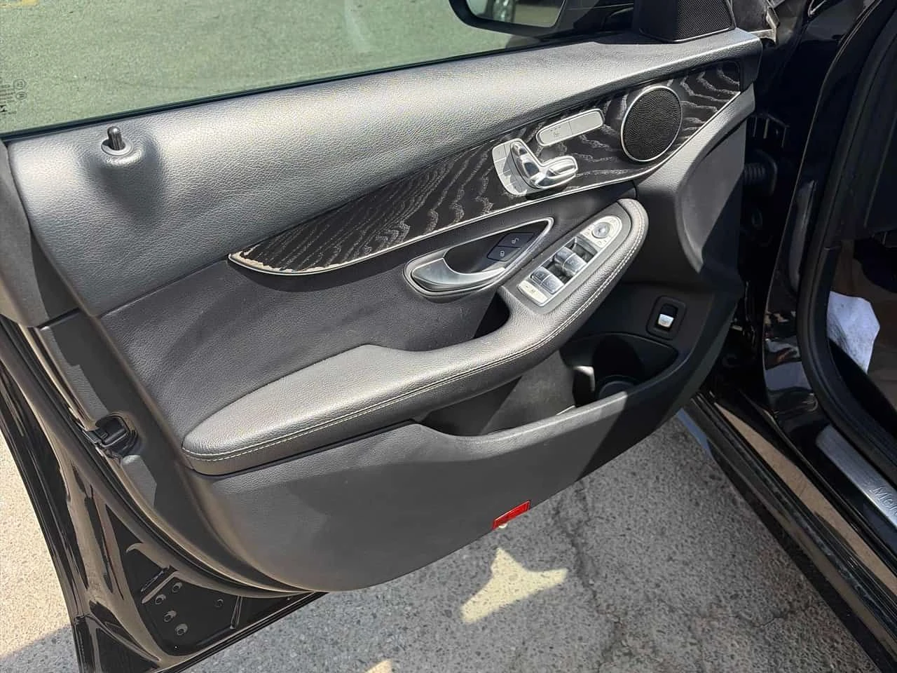 Mercedes-Benz C 300 4MATIC* ГЕНЕРАЦИЯ* , снимка 13 - Автомобили и джипове - 54755942