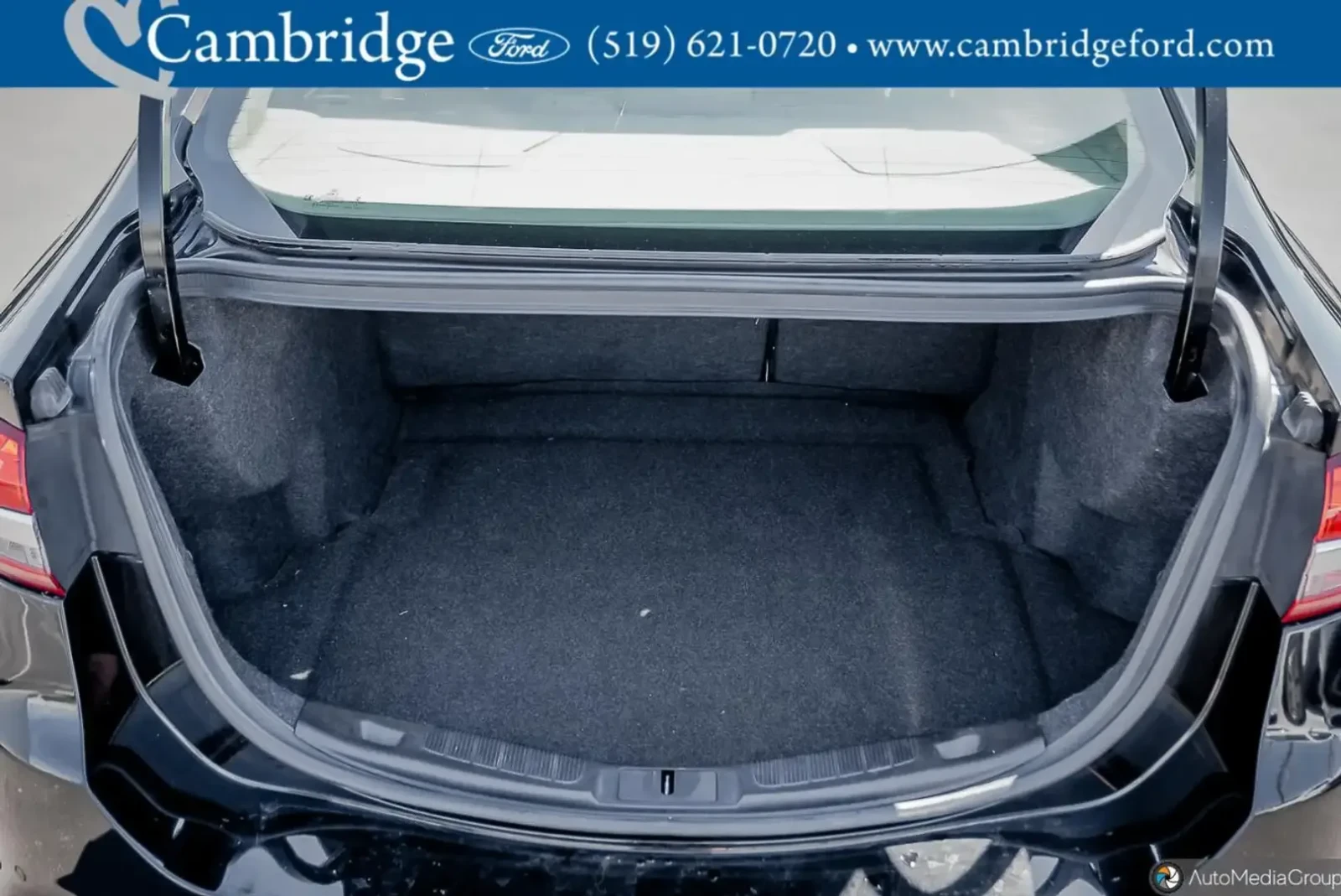 Ford Fusion SE Luxury Pkg| PANO| Shadow Black| Светла kожа, снимка 14 - Автомобили и джипове - 54863665